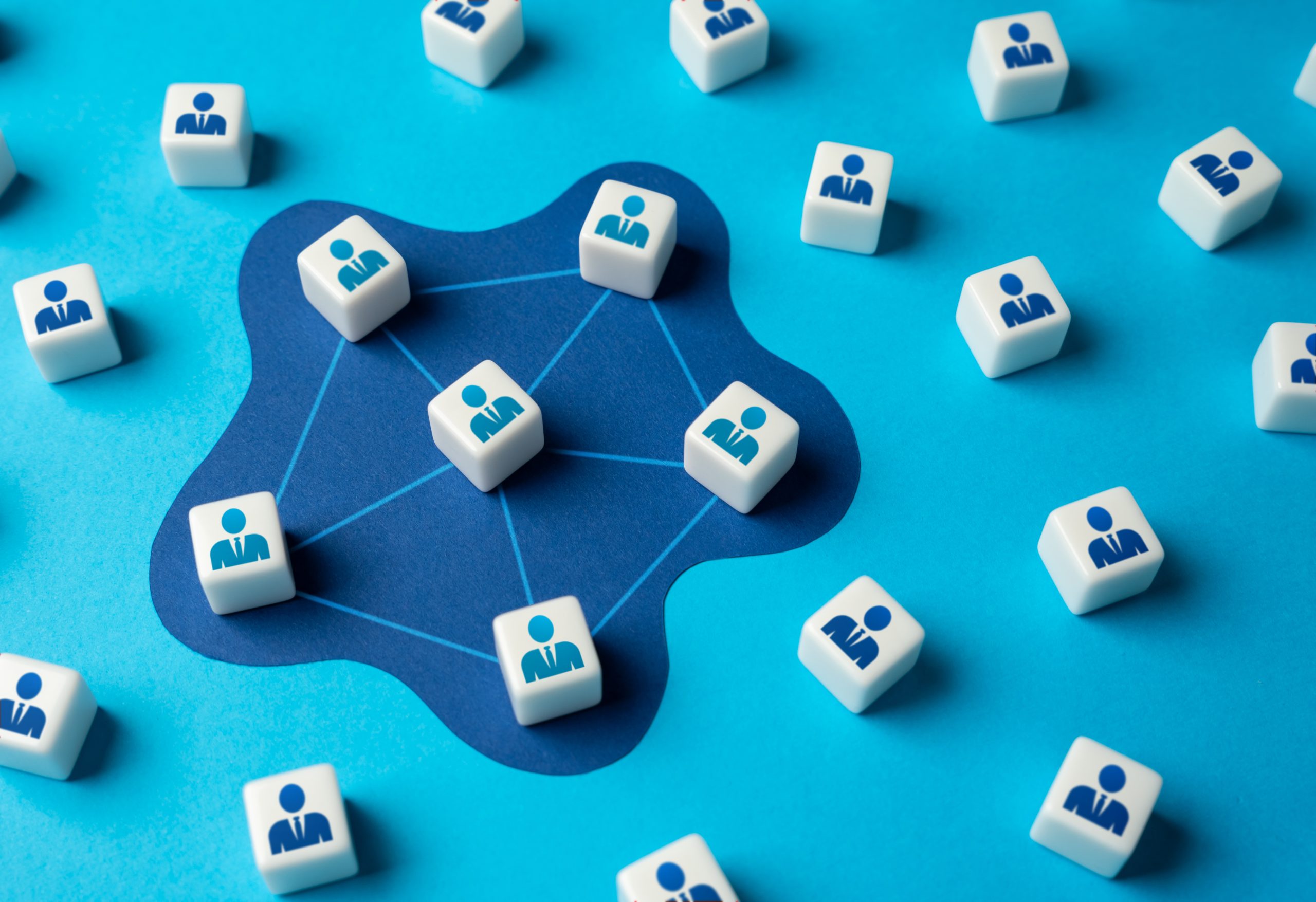 LinkedIn help small businesses connect